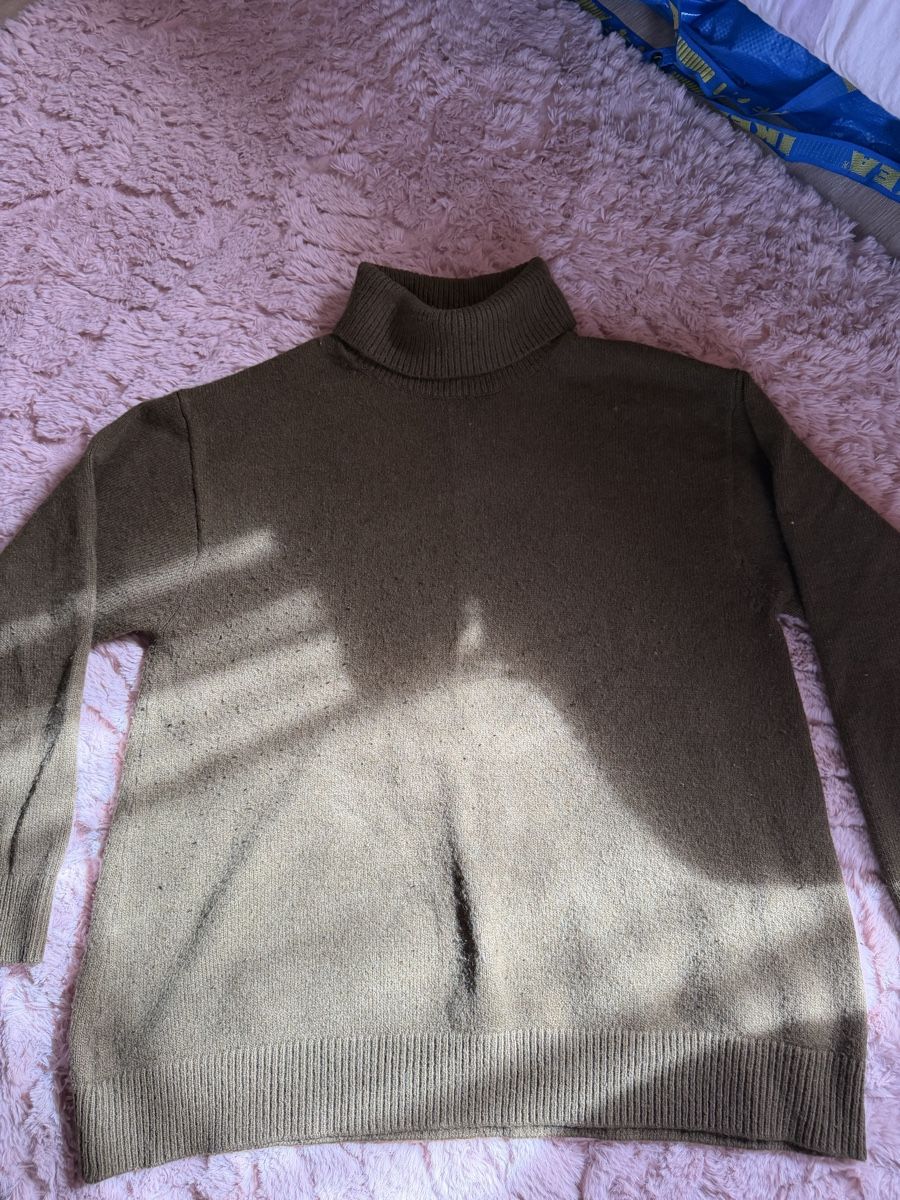 H&M Pulls & Sweat-shirts: H&M Rollkragen Pullover  – D'occasion à Faulensee par san_26hj 1