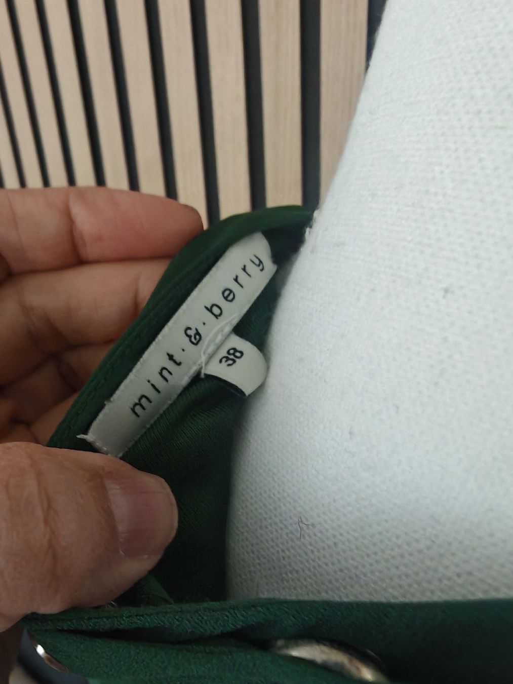 Mint & Berry Vestiti: Kleid mint & berry dunkelgrün Grösse 38 – Usato da Heiden venduto da Hepburn2 5