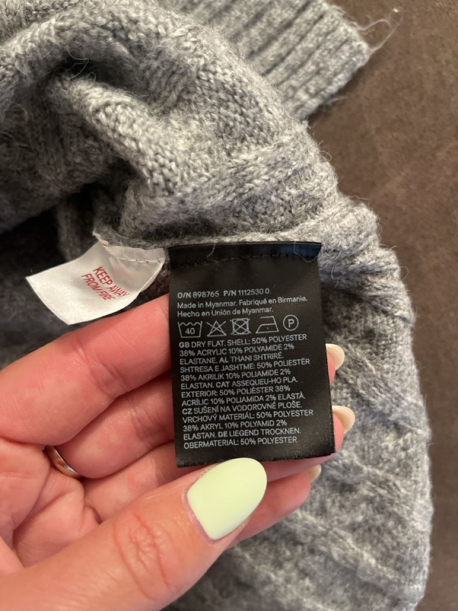 H&M Maglioni & Felpe: Grauer Strickpullover von H&M, Grösse S oversized – Usato da Kaisten venduto da saleforfun 5
