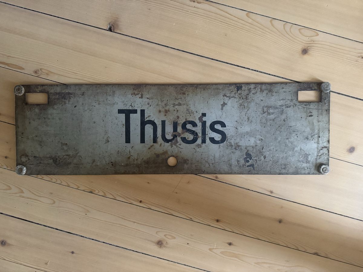Schilder: RhB Zugschild Thusis – Gebraucht aus Thusis von Jasmin1991995