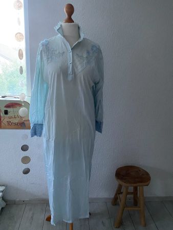 Beldona Nachthemd mit Spitze, in Grösse M (38/40)