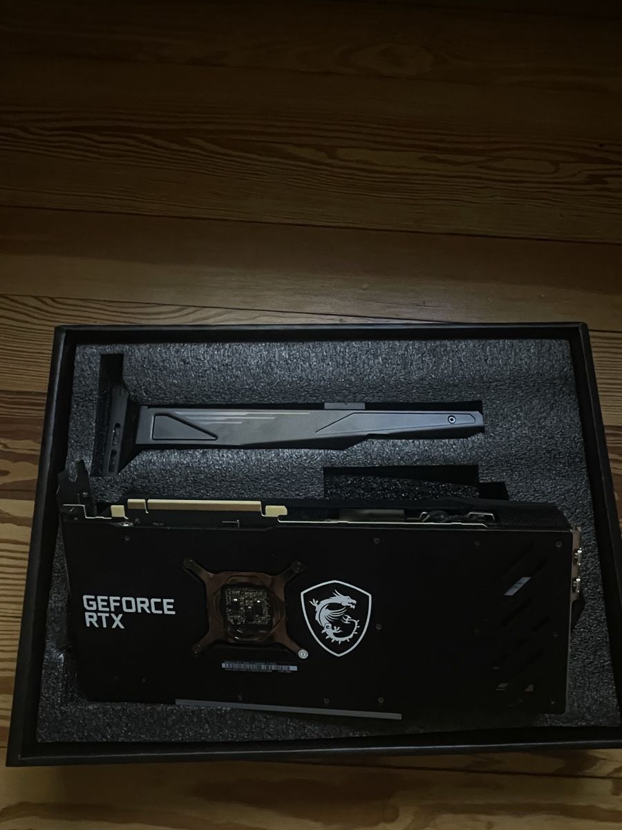 Cartes graphiques: MSi RTX 3060 Ti Gaming Trio X – D'occasion à Basel par portinscale 4
