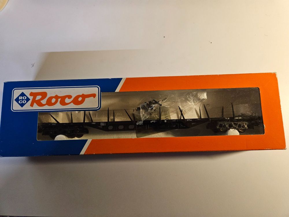 Flach-/Rungenwagen Roco (Neu (gemäss Beschreibung)) in Bützberg für CHF ...