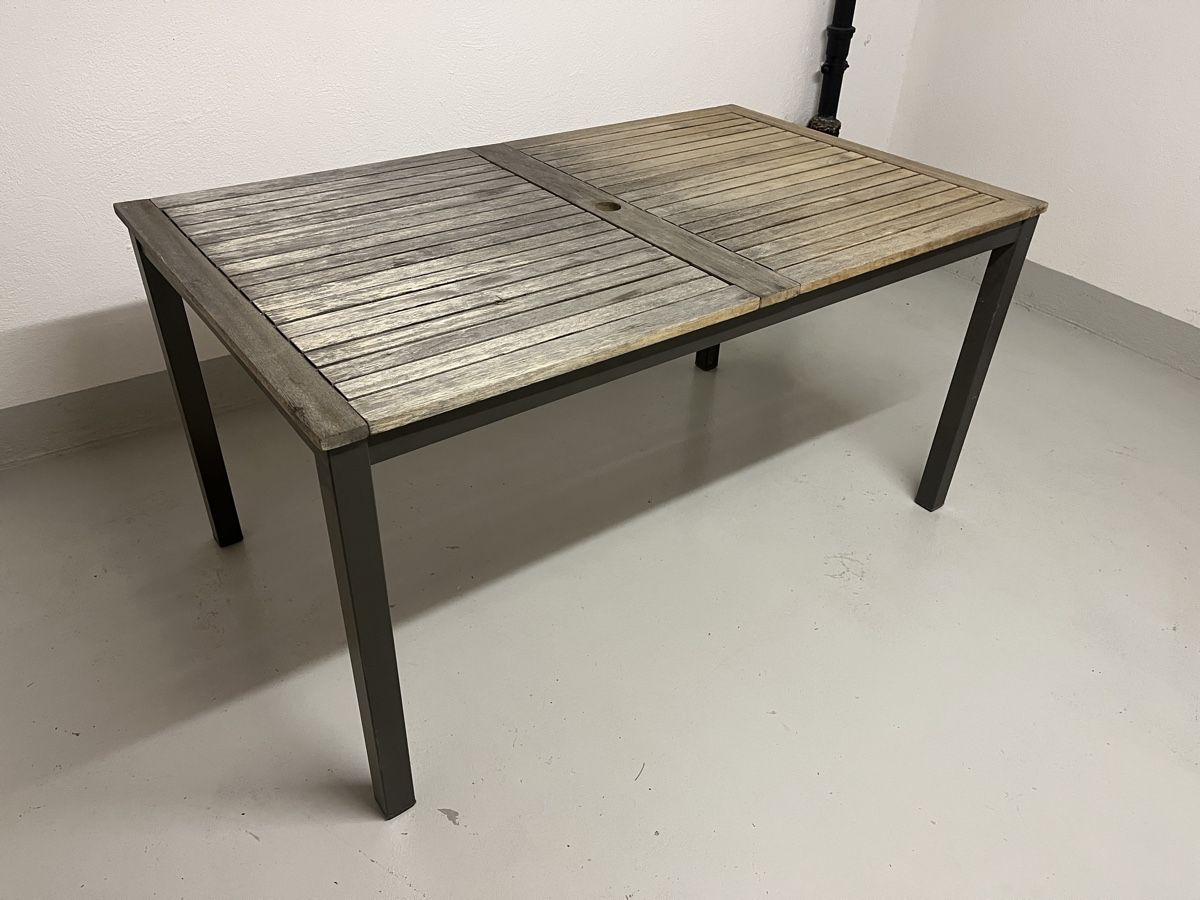 Tavoli: Gartentisch Holz/Metall (Teak) – Usato da Pfaffhausen venduto da hitsch.kuhn 2