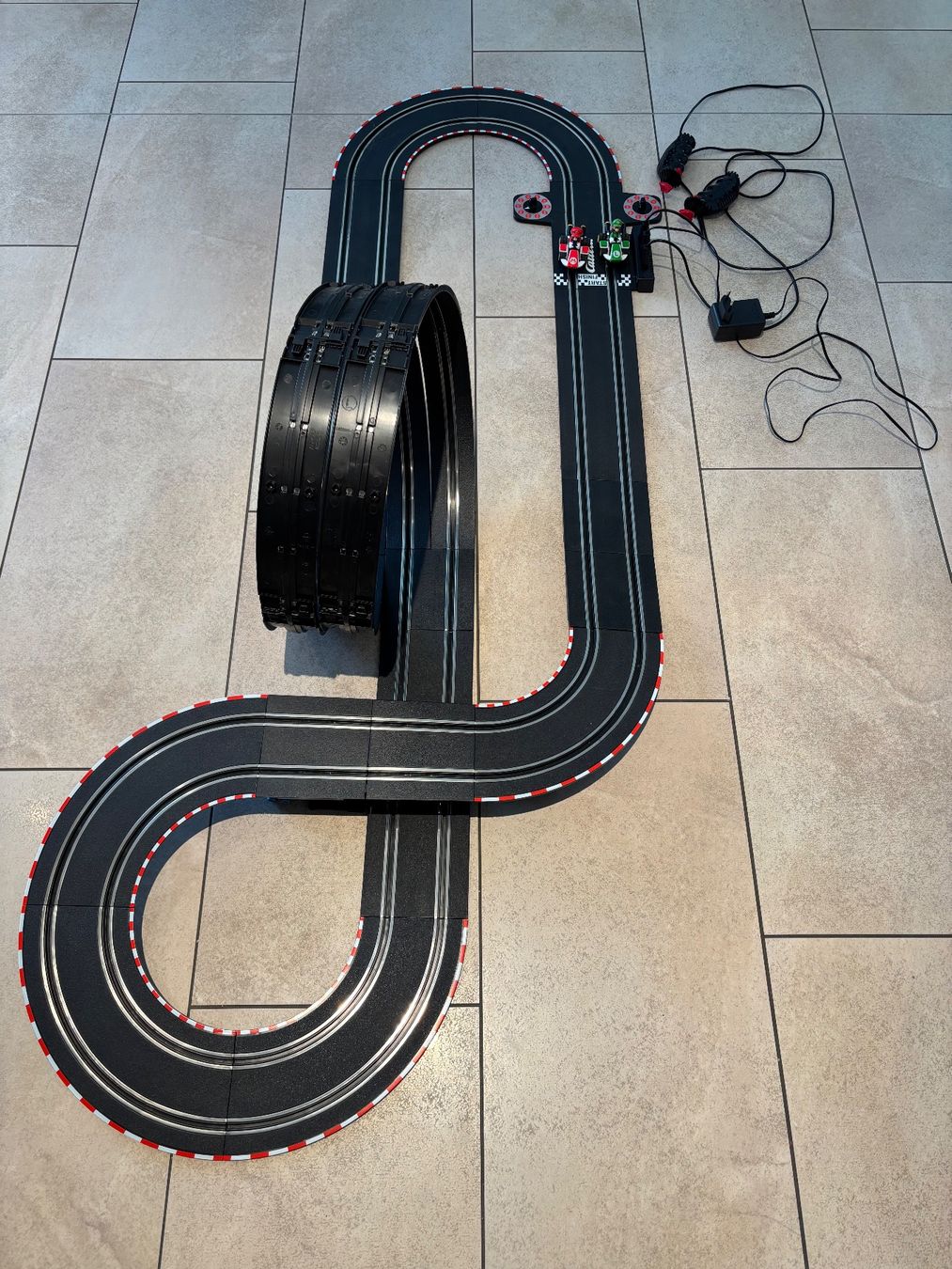 Carrera Piste: Carrera GO Mario Kart Autorennbahn – Usato da Sulz AG venduto da FantasyHouse 3
