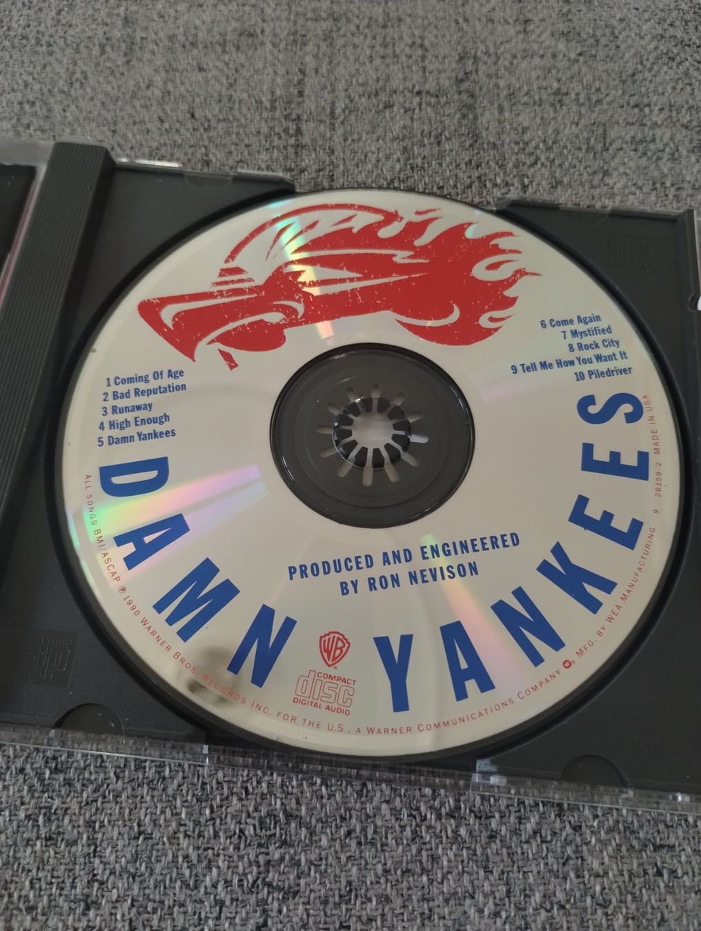 CD: Damn Yankees "Damn Yankees" – Usato da Lausanne venduto da Martinucci 1