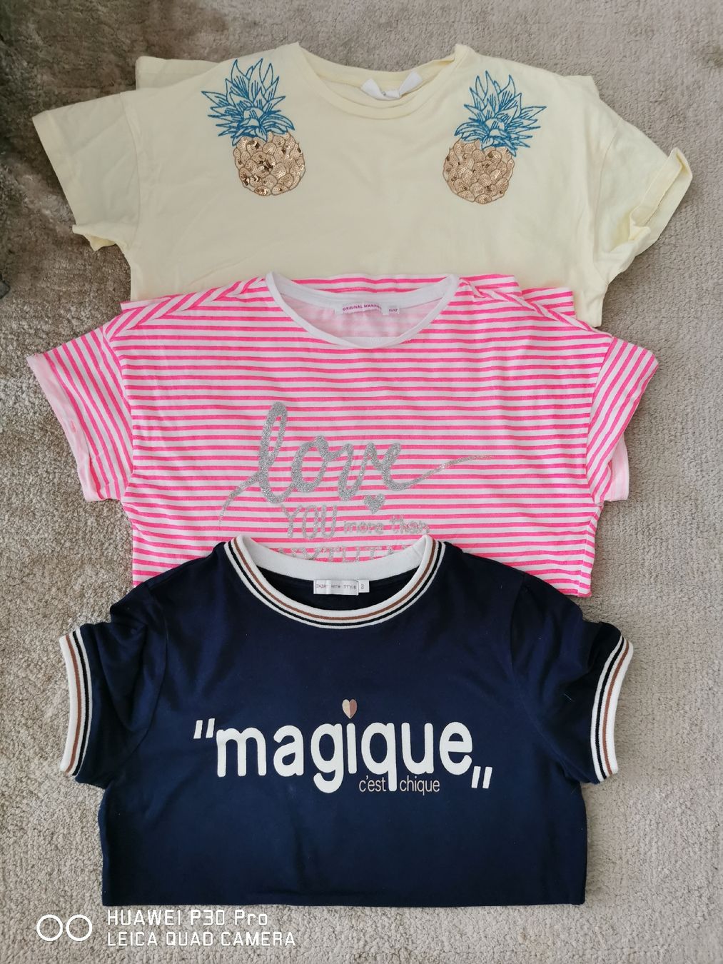 Camicette, T-shirt & Top: 3 T-Shirts Gr 146/152 hellgelb   – Usato da Erlenbach ZH venduto da alisamilana