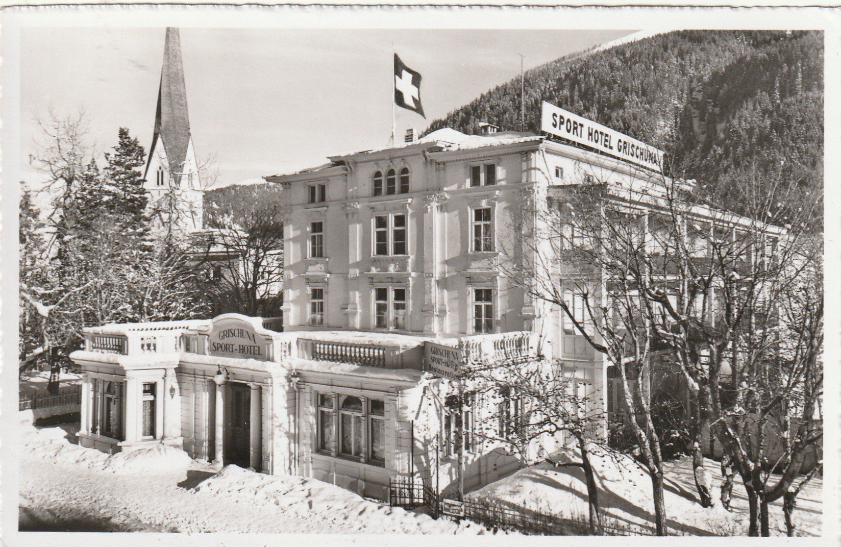 Cartoline postali: Davos Platz Sporthotel Grischuna im Winter – Usato da Rorschacherberg venduto da fratovi2