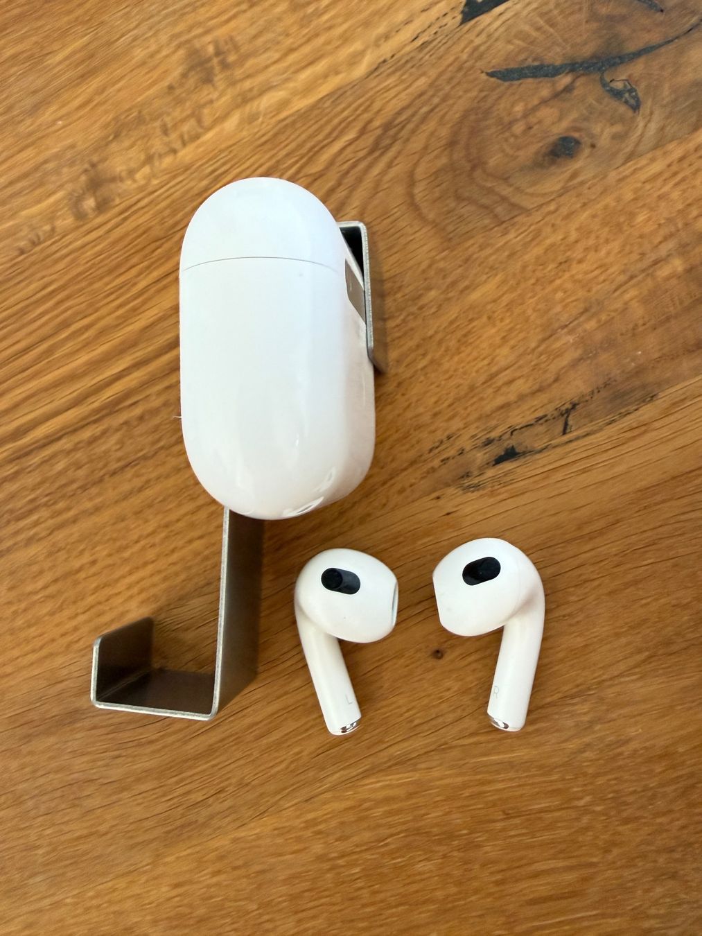 Apple Cuffie: APPLE AirPods 3 – Usato da Lausanne venduto da Nine1982 6