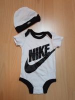 Baby Nike Body mit Mütze Gr. 80