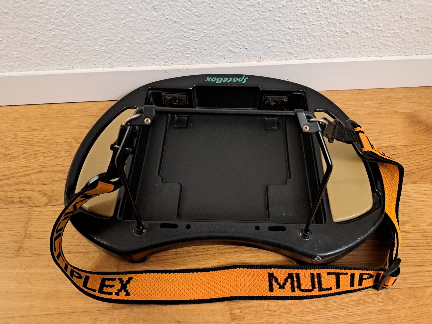 Multiplex Modellismo RC: MULTIPLEX SpaceBox – Usato da Duebendorf venduto da Mauxus 5