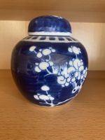 Wunderschöne Vintage Porzellan Dose blau/weiss Blumen Dekor