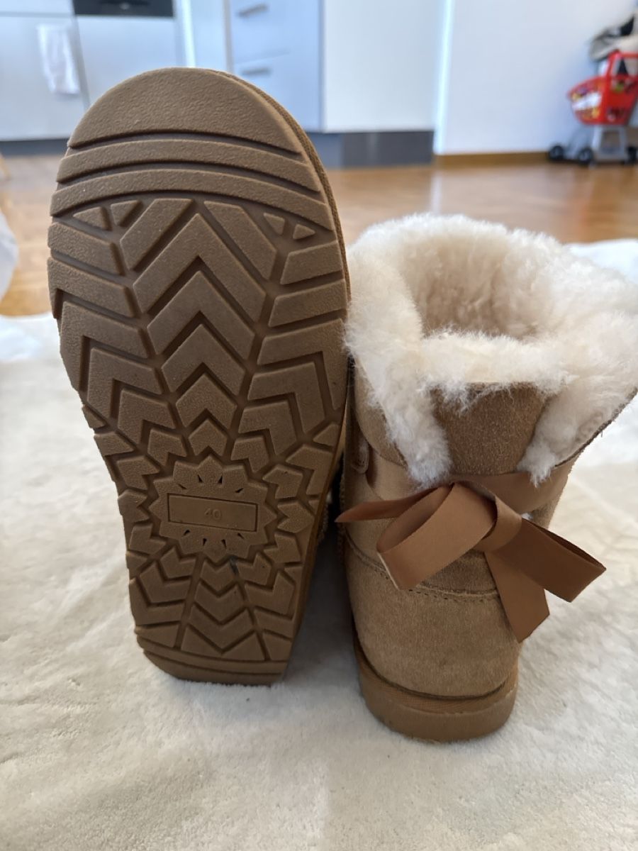 Chaussures femmes: Bottines hiver commen neuves – Neuf (Voir description) à Crassier par GGblue23515 3