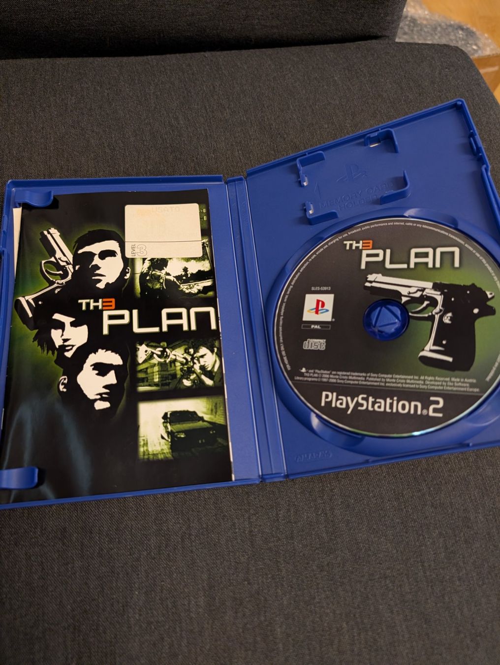 Giochi: The plan Sony playstation 2 – Usato da Giubiasco venduto da Ticinerd 2