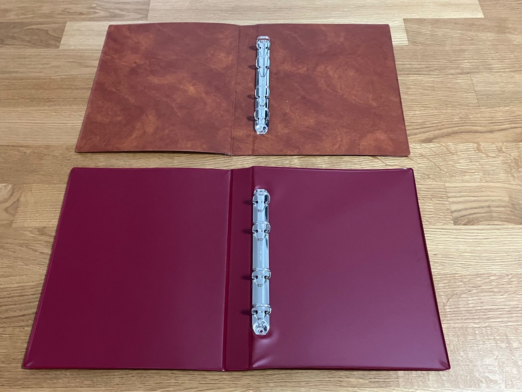 Album: 2 Briefmarken album – Usato da Riehen venduto da vernizi 1