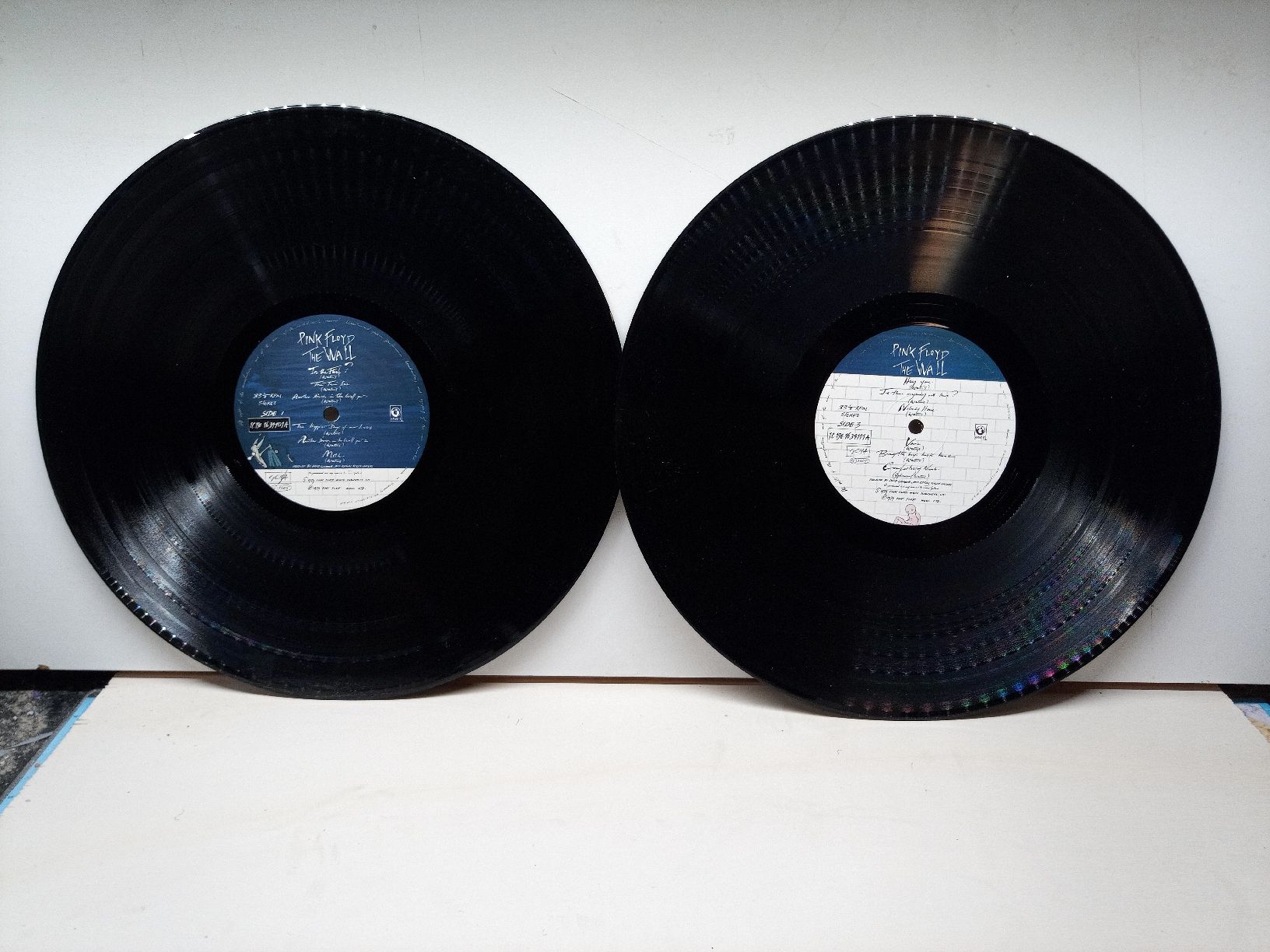 Dischi in vinile: Pink Floyd "The Wall" Doppel LP von 1979 – Usato da basel venduto da markusb07 8