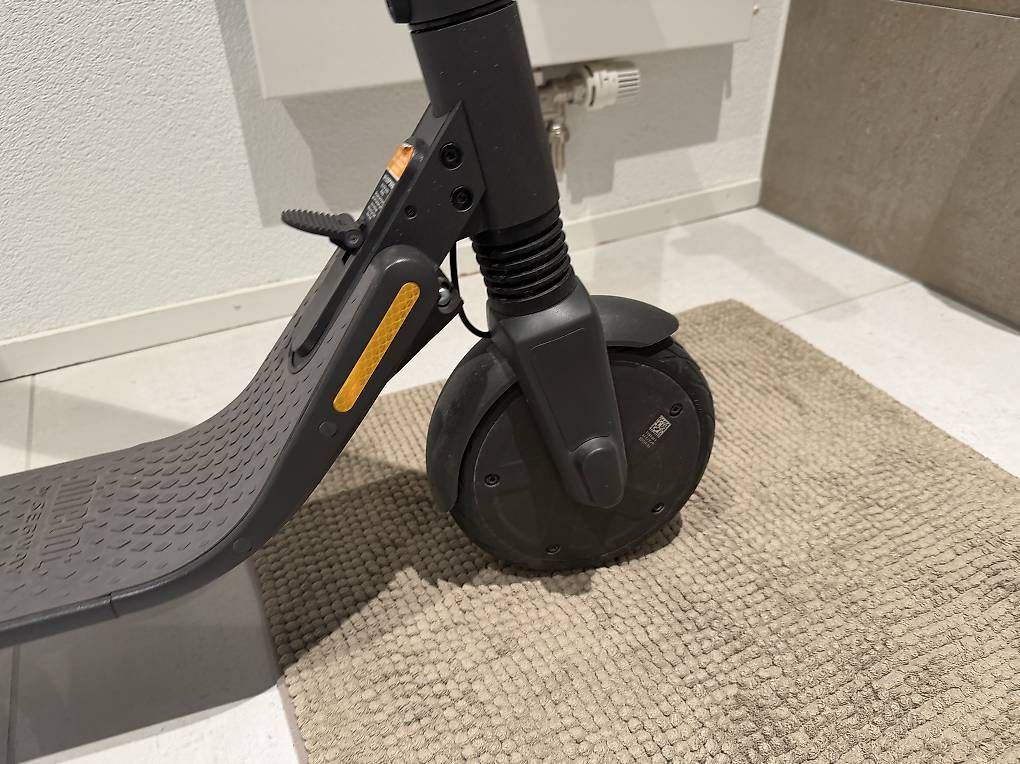 Segway Kickboard: Segway ES2 lite E Scooter – Usato da Winterthur venduto da Miraculix008 2