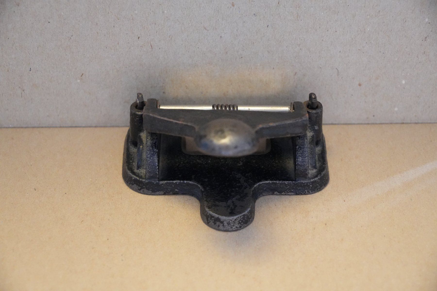 Tous les outils: Alter Metalllocher – D'occasion à Cham par Silvan3011 2