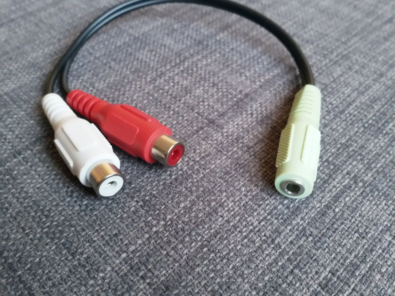 Cavi: AUX Buchse - RCA Buchse Kabel – Usato da Basel venduto da sim_qd8z 1