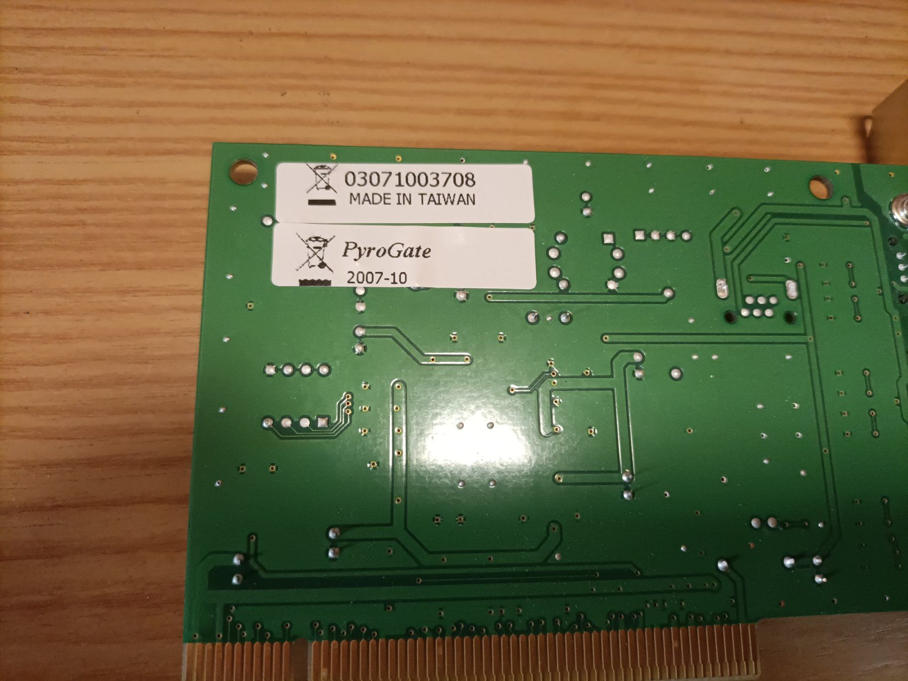 Unità & Adattatore: Firewire Karte, PyroGate, Top Zustand – Usato da Schöftland venduto da Snacketti7 2