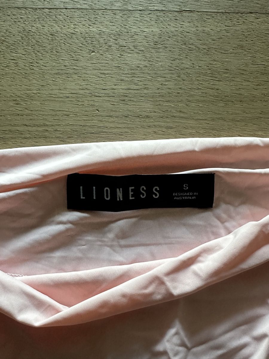 Robes: Langarmkleid Lioness – Neuf (Voir description) à Kloten par niinaa.5 1