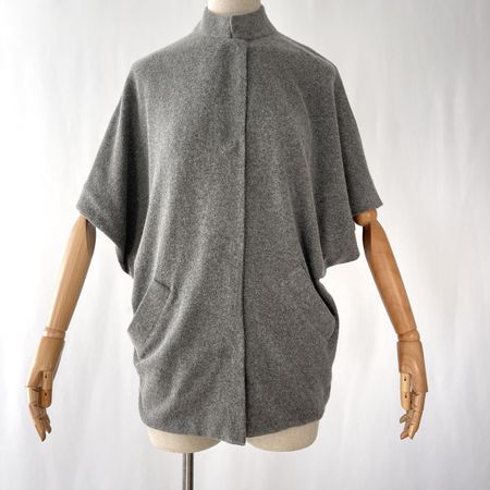 PESERICO Cardigan/Cape