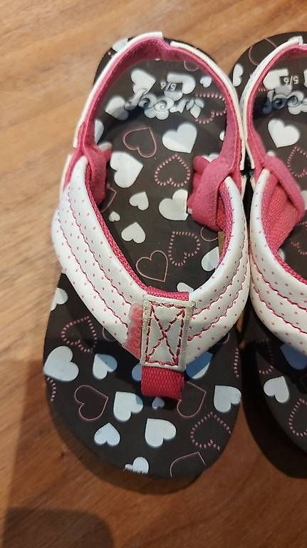 Schuhe für Mädchen: Reef Flip Flop Gr. 22/23 US 5/6 – Gebraucht aus Rotkreuz von MASI17 1