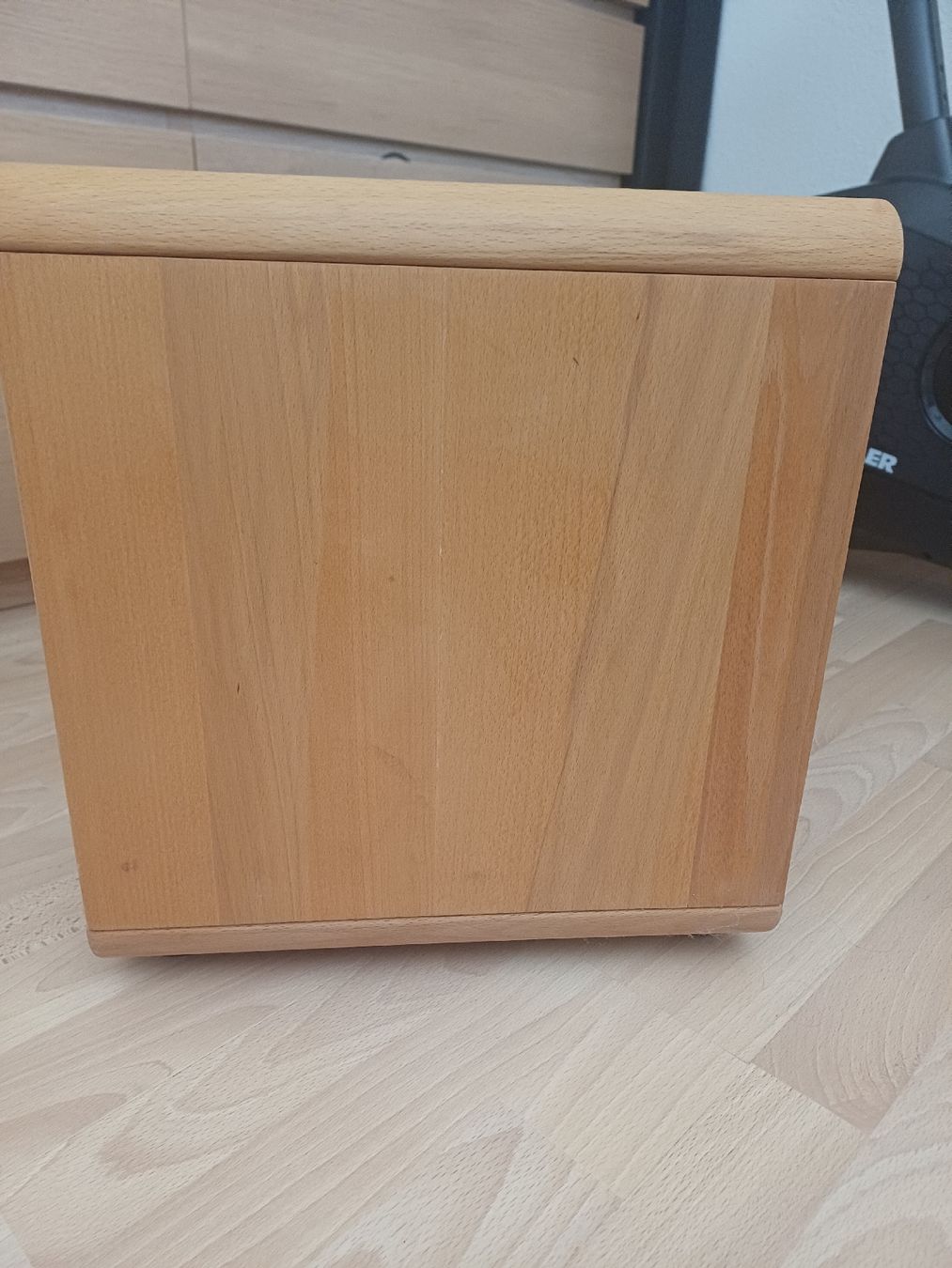 Comodini: Nachttisch Massivholz Pfister – Usato da Zürich venduto da Kjhep 3