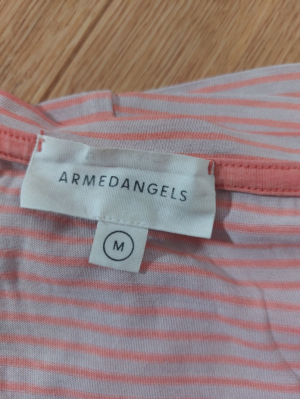 Armedangels T-shirt: ARMEDANGELS T-Shirt gestreift Grösse M – Usato da Fraubrunnen venduto da magdalena27 1