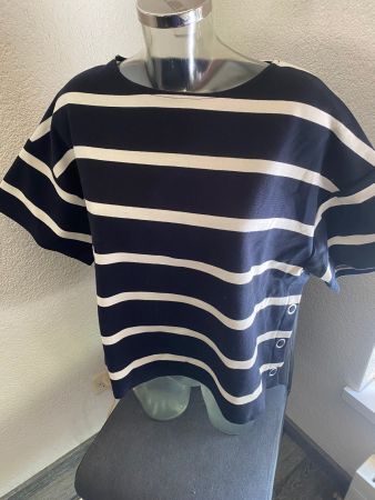 Kurz - Shirt Grösse XL