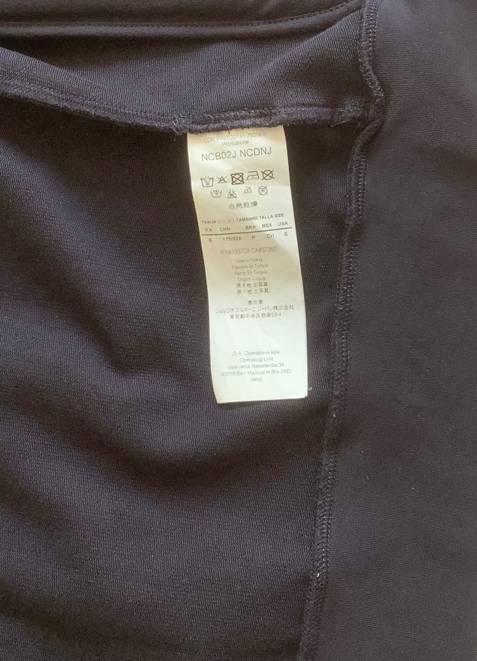 Armani Giacche: Kapuzenjacke, Hoodie, Armani – Usato da Zürich venduto da -Panoptikum- 7