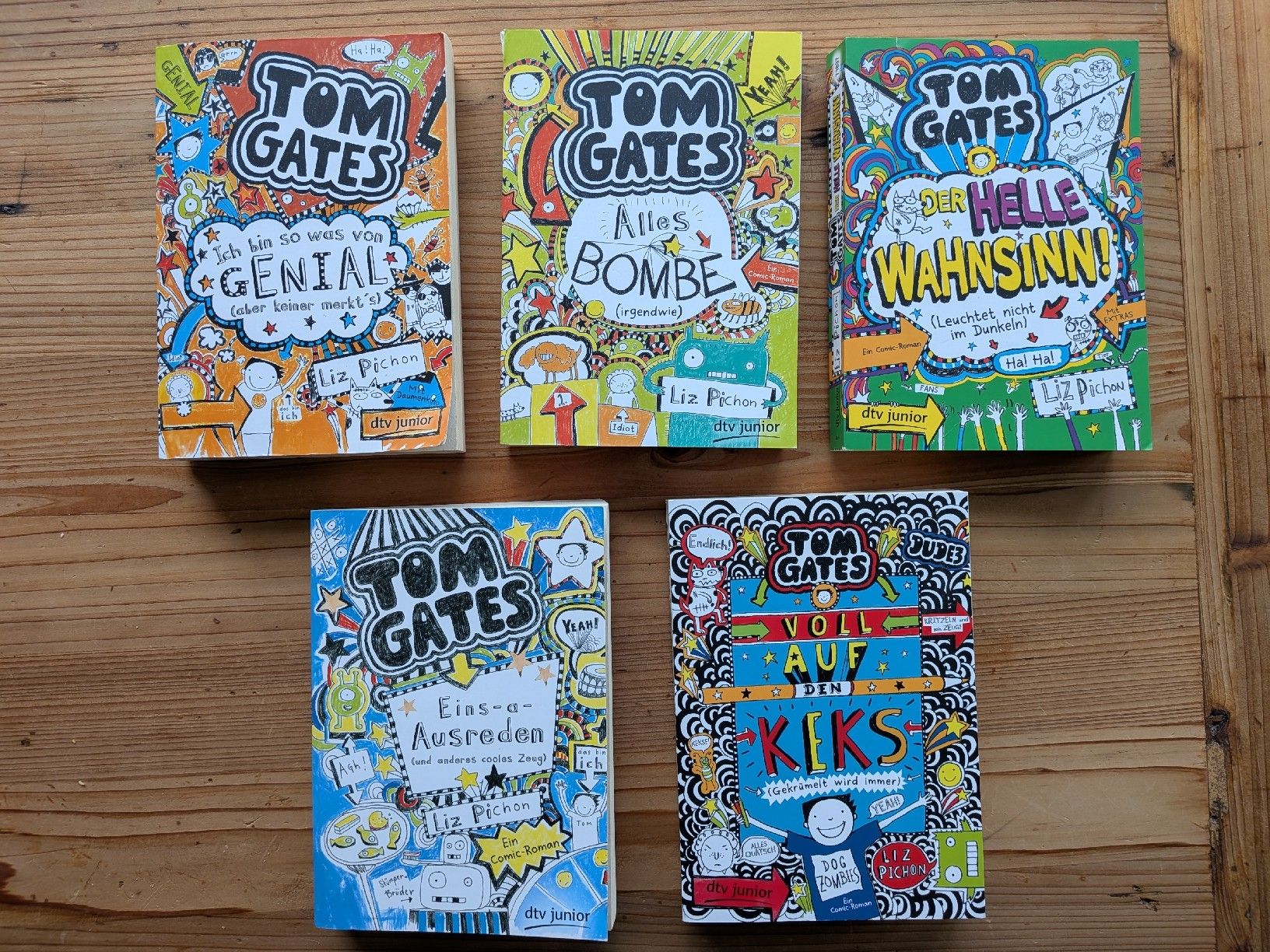 Libri: Tom Gates Bücher-Set: 5 Bände – Usato da Bern venduto da Runner007
