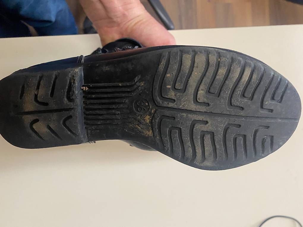 Scarpe per ragazzi: Töffstiefel für Kinder – Usato da Gersau venduto da california_3 1