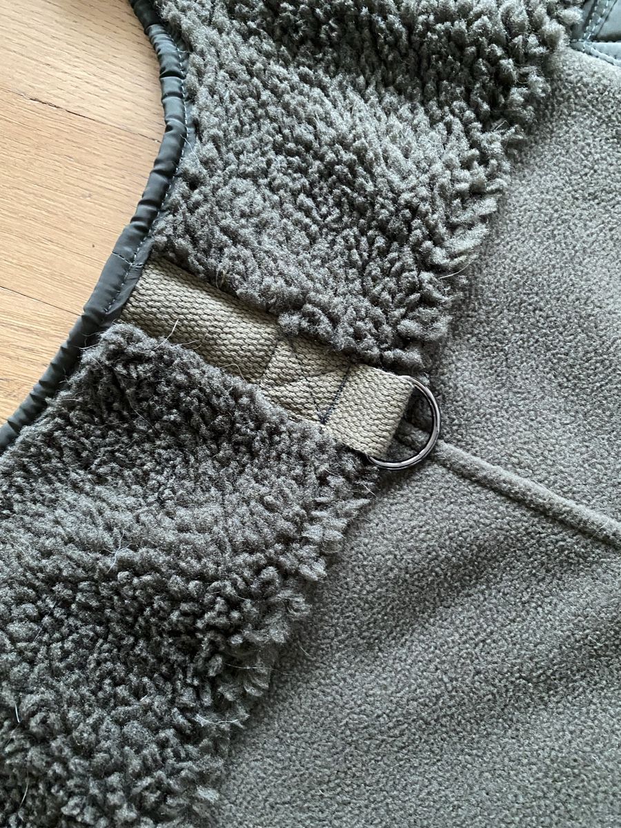 Abbigliamento: hundemantel NEU olive M – Nuovo (secondo la descrizione) da adliswil venduto da PRELOVED_ 2