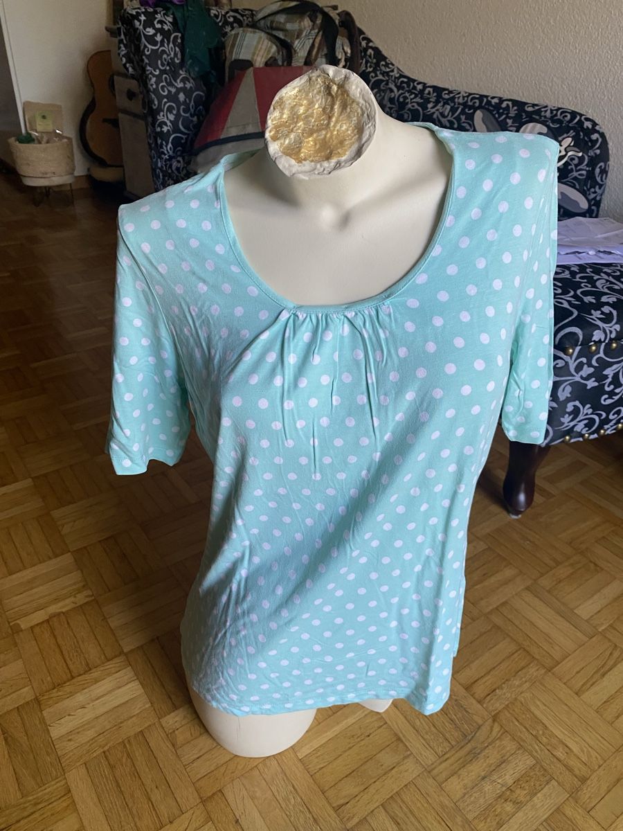 T-Shirts: tshirt getupft s/m – Neu (gemäss Beschreibung) aus Langenthal von flower101