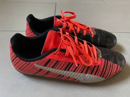 Fussballschuhe Puma Gr. 38 - Kunstrasen
