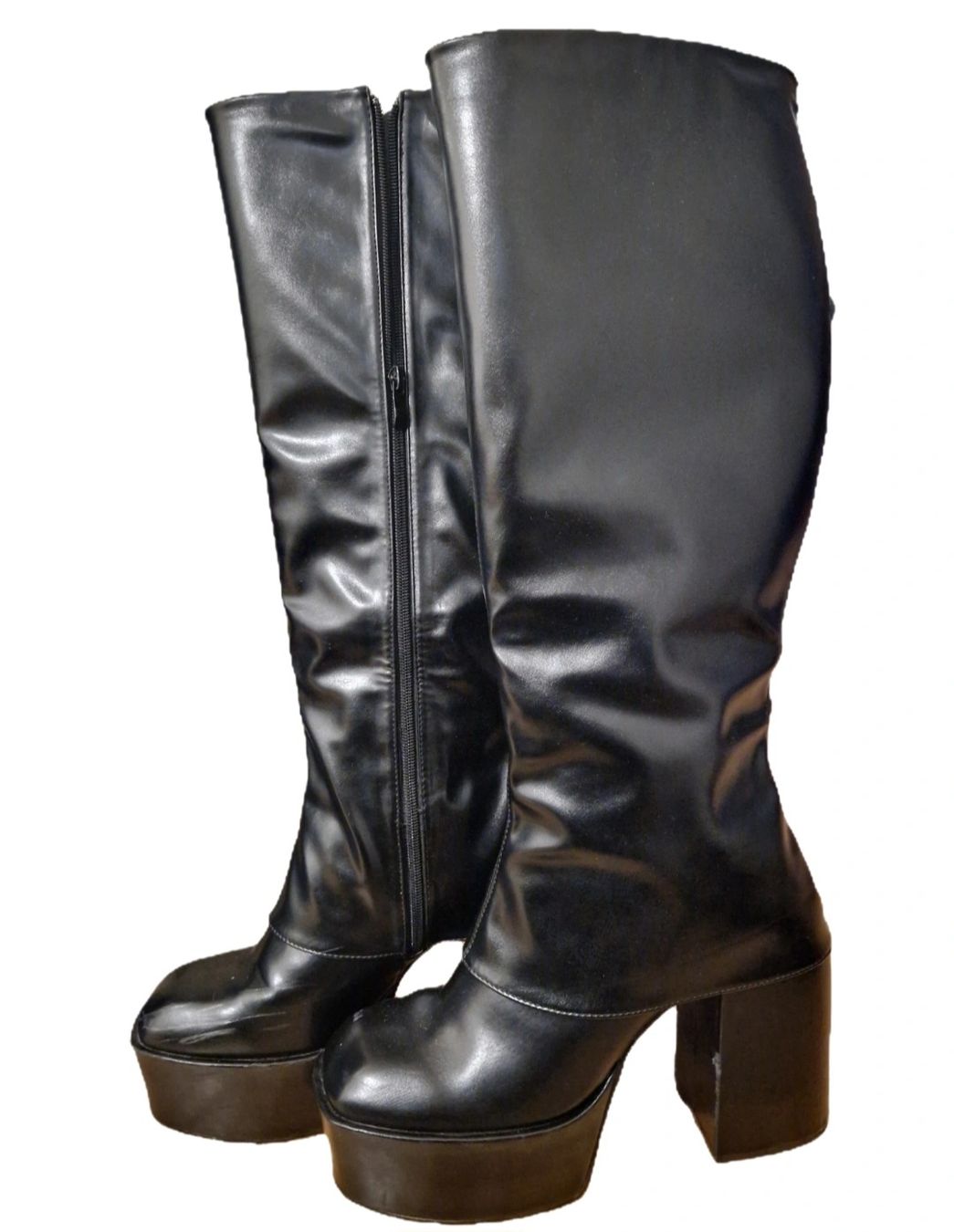 Scarpe da uomo: Goth/Y2K Black Platform Knee High Boots, Gr. 42 – Usato da Schaffhausen venduto da amb_v2xm