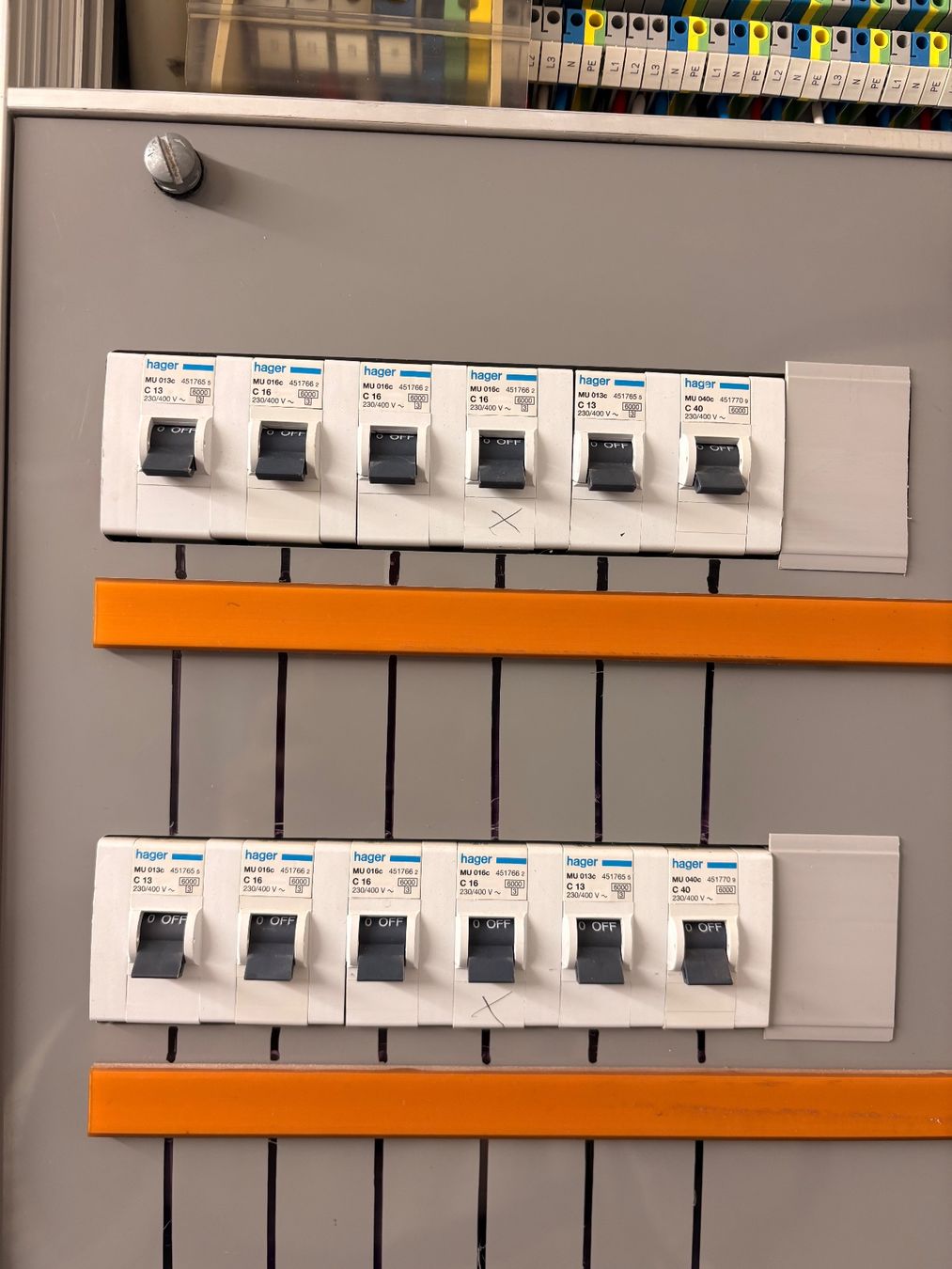 Alimentazione elettrica: Elektroverteilung – Usato da Gwatt ((Thun) venduto da Fipu2666 2