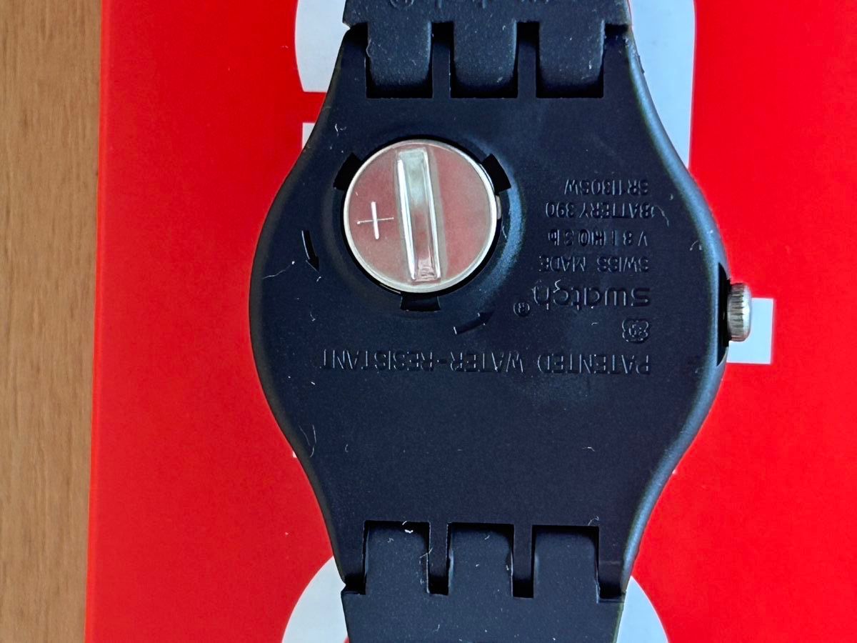 Swatch Orologi: Swatch New Gent Schwarz, neuwertig – Nuovo (secondo la descrizione) da Möhlin venduto da seerose6 1