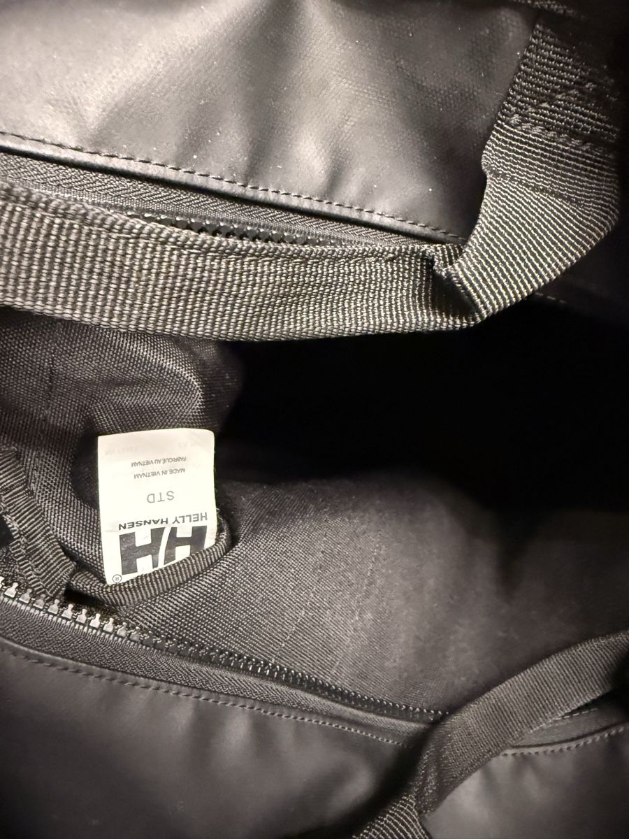 Helly Hansen Taschen: Helly Hansen Tasche&Rucksak – Gebraucht aus St.Gallen von bubo2008 5