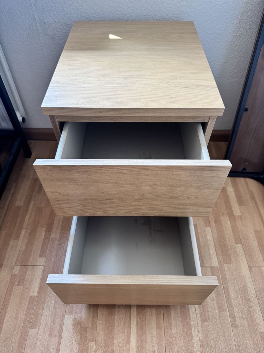 Ikea Nachttische: Ikea Nachttisch – Gebraucht aus Basel von mau_qhz2 1