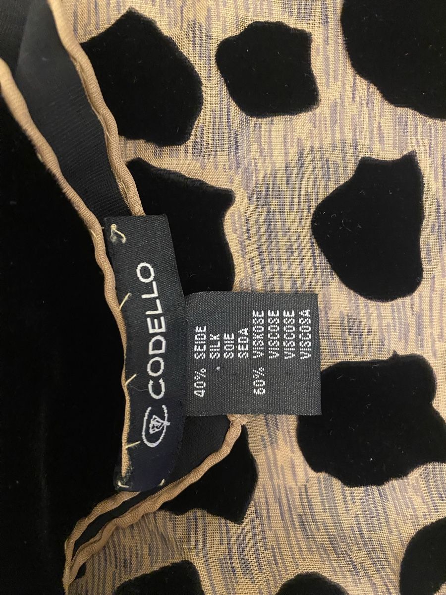 Codello Foulard & Sciarpe: Codello Schal aus 40% Seide 🌸 – Usato da Opfikon venduto da Luis144 3