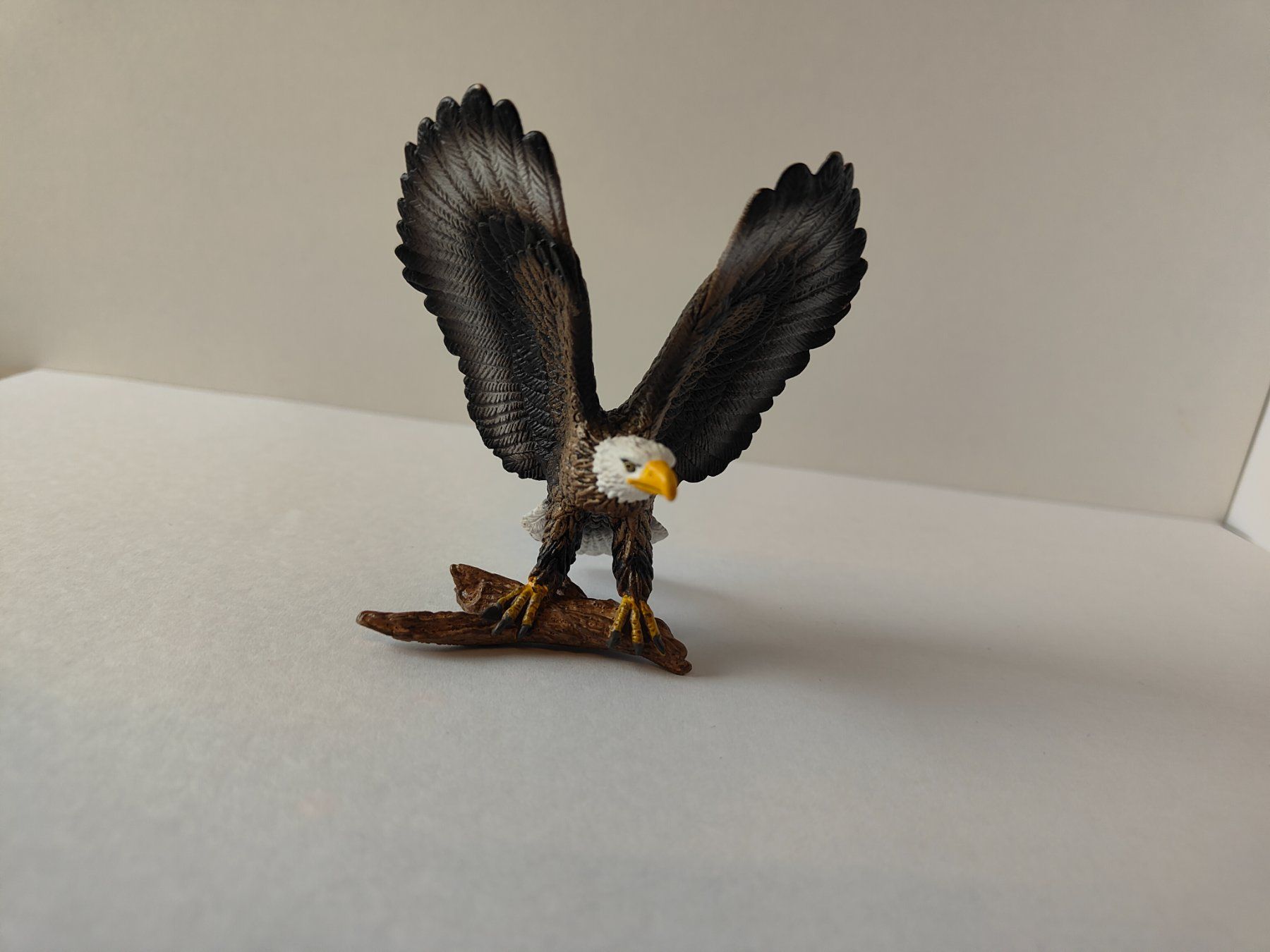 Schleich Figuren: Schleich Adler Weisskopfseeadler Vogel – Gebraucht aus Thalwil von FigurenFreunde 1