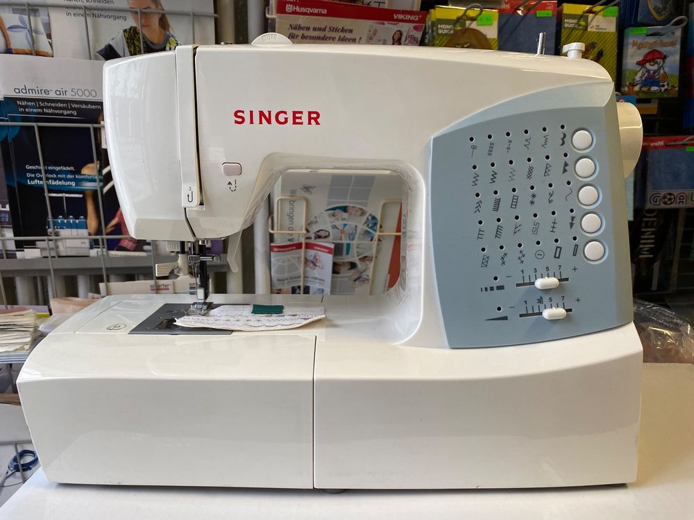 Nähmaschine Singer 7422, ab Service, ab Fr. 1. Kaufen auf Ricardo