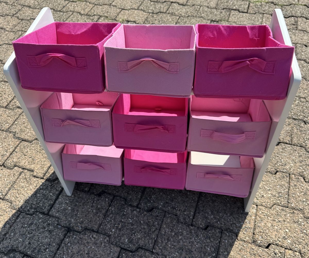 Regale: Stoffboxen mit Gestell – gratis – Gebraucht aus Gattikon von melanielu 1