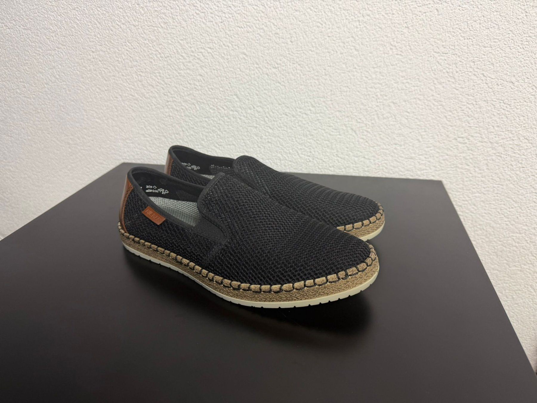 Scarpe da uomo: Rieker Slipper – Grösse 43 – Nuovo (secondo la descrizione) da Lyss venduto da Prodified23 1