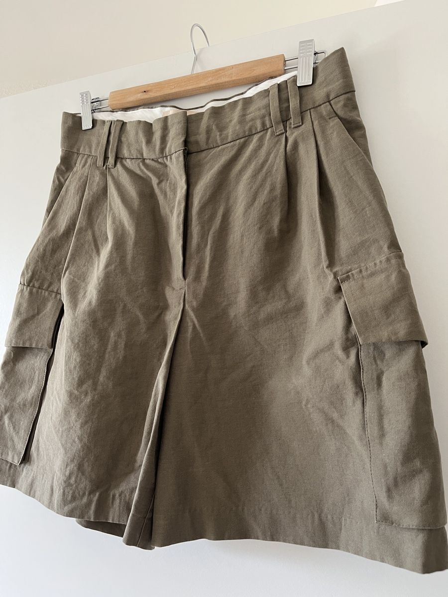 H&M Pantaloni: Khakifarbene Cargoshorts   – Nuovo (secondo la descrizione) da Allschwil venduto da MaloseS08 1