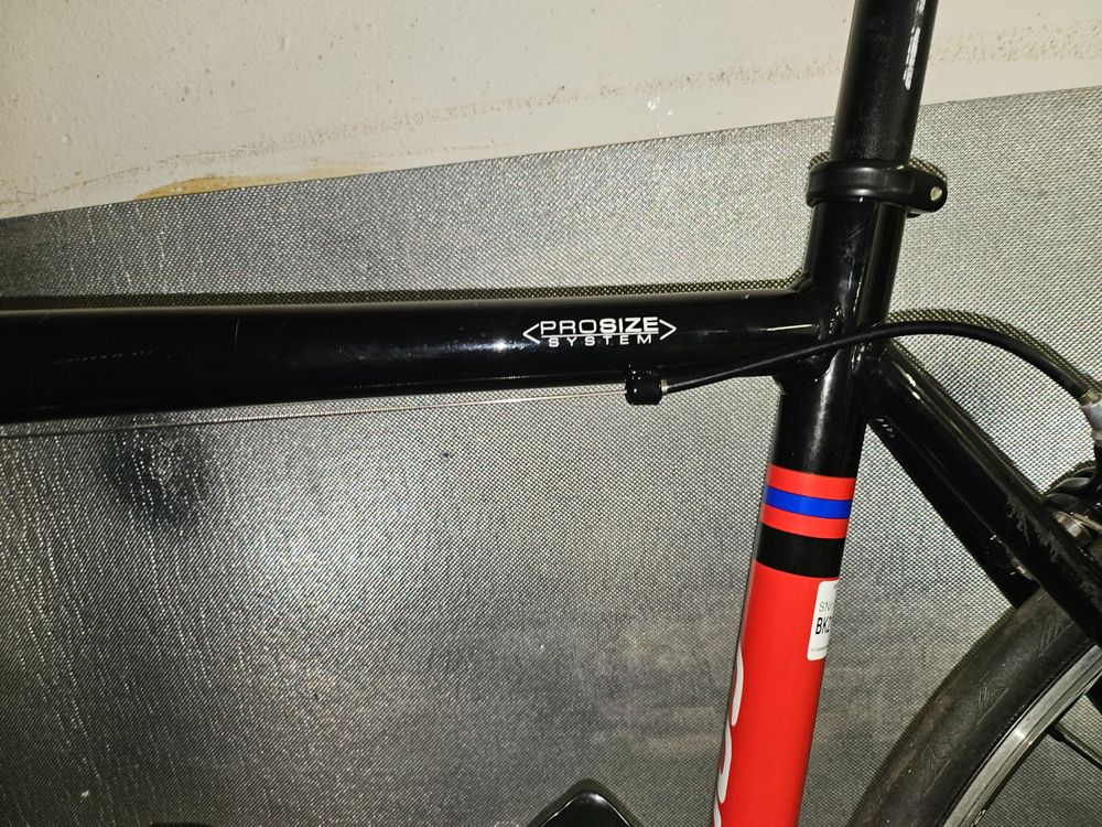 Corratec Dolomiti Rennrad (Schwarz/Rot/Weiß) (Gebraucht) in Zug für CHF ...