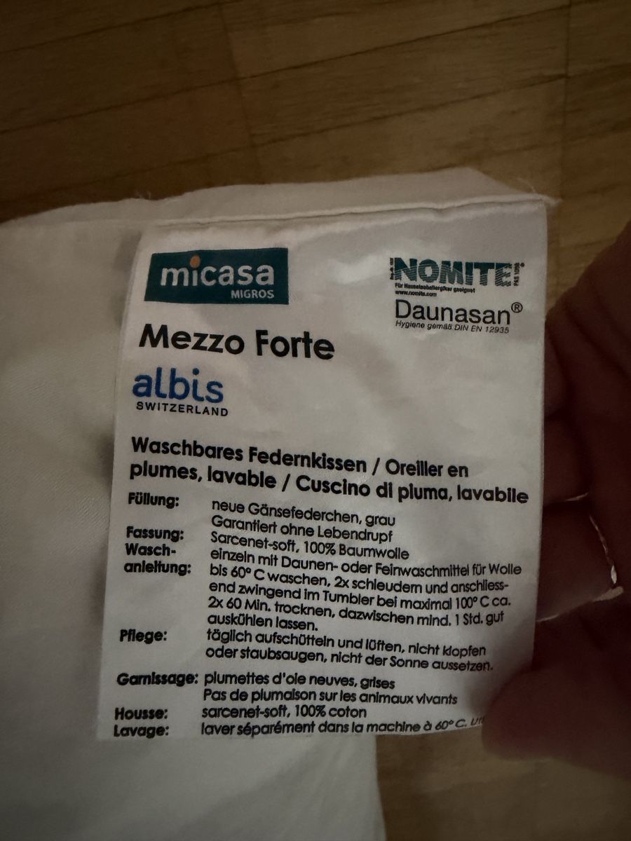 Micasa Cuscini: Daunenkissen – Usato da Zürich venduto da MelanieThue 1