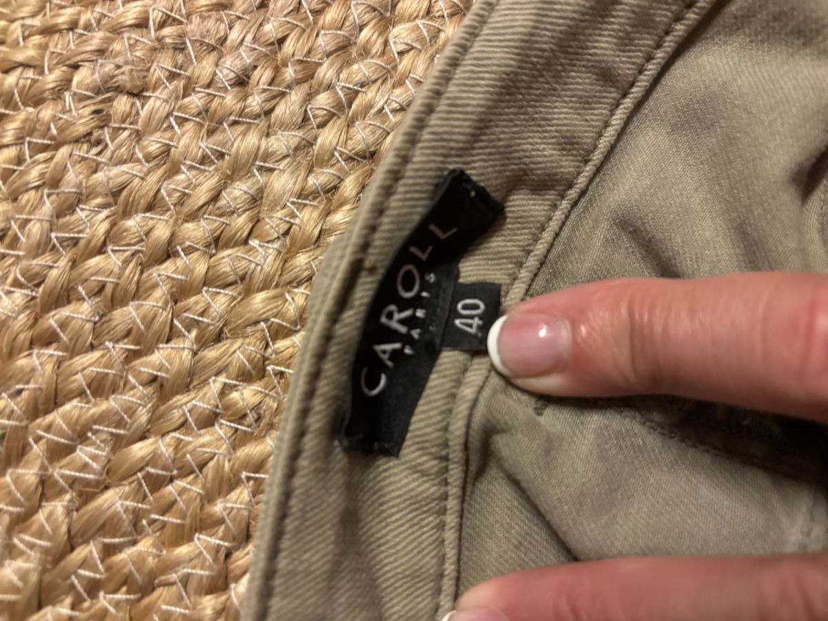 Caroll Robes: Jupe Caroll taille 40 – D'occasion à Blonay par Ollorvi 2
